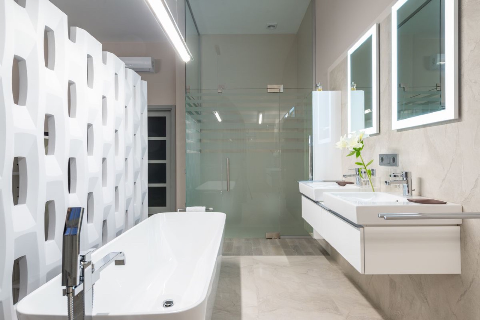 A beautifully finished modern bathroom by Trevor Wheatley's Plumbing and Heating